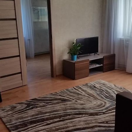 Apartment on Brivzemnieka Liepāja Buitenkant foto